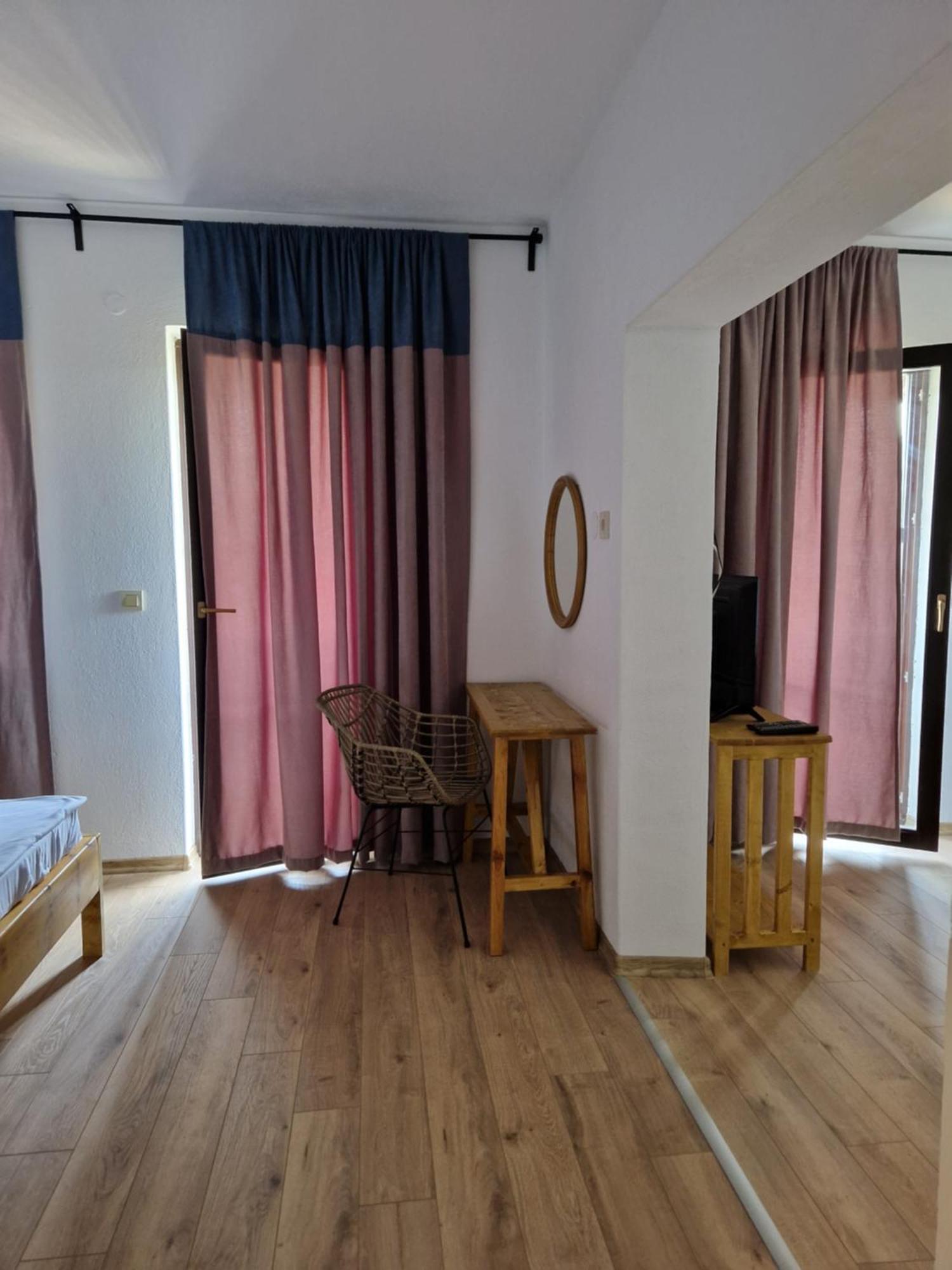 Hotel Casa Domingo à Sinemoretz Extérieur photo