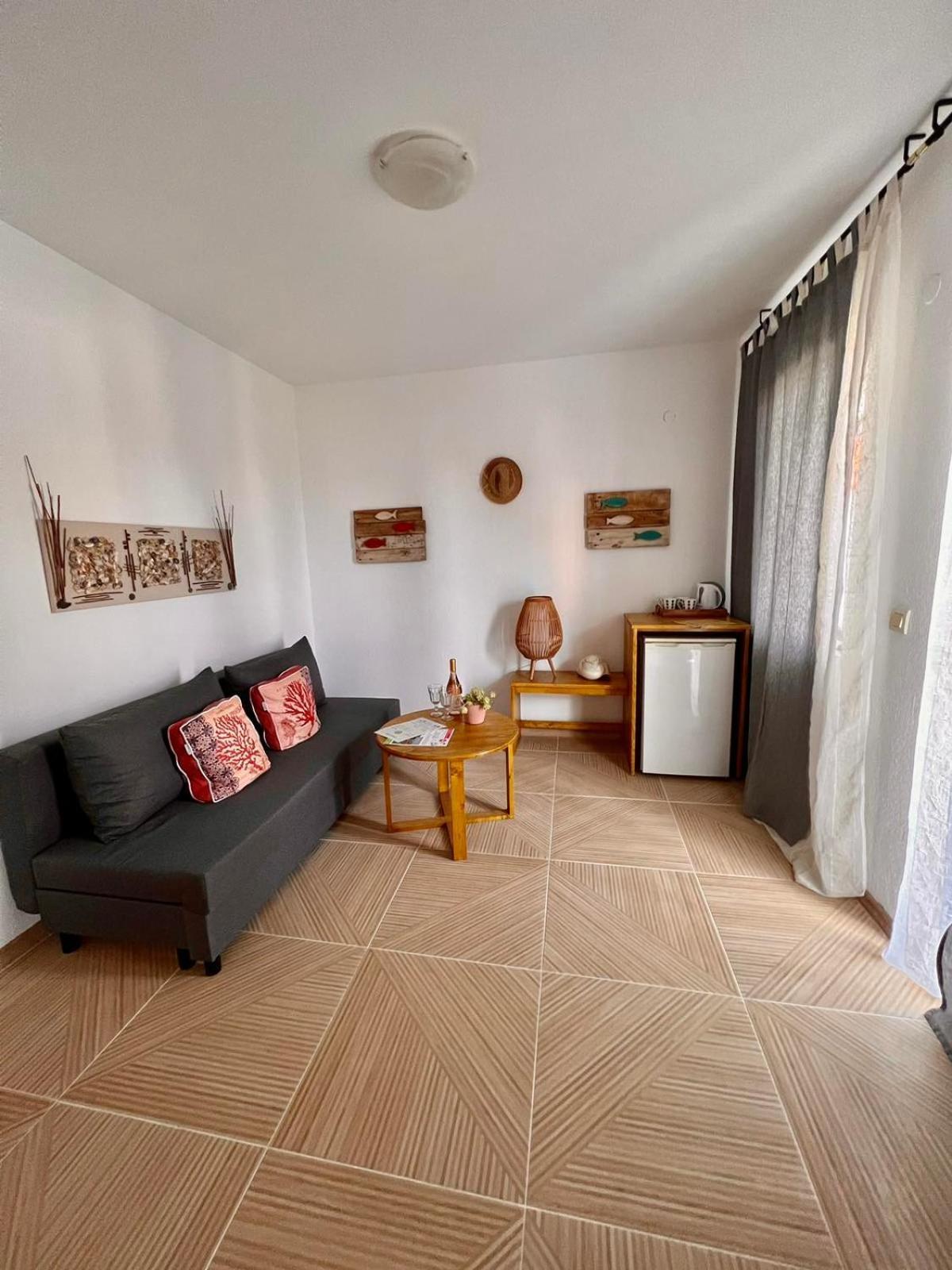 Hotel Casa Domingo à Sinemoretz Extérieur photo