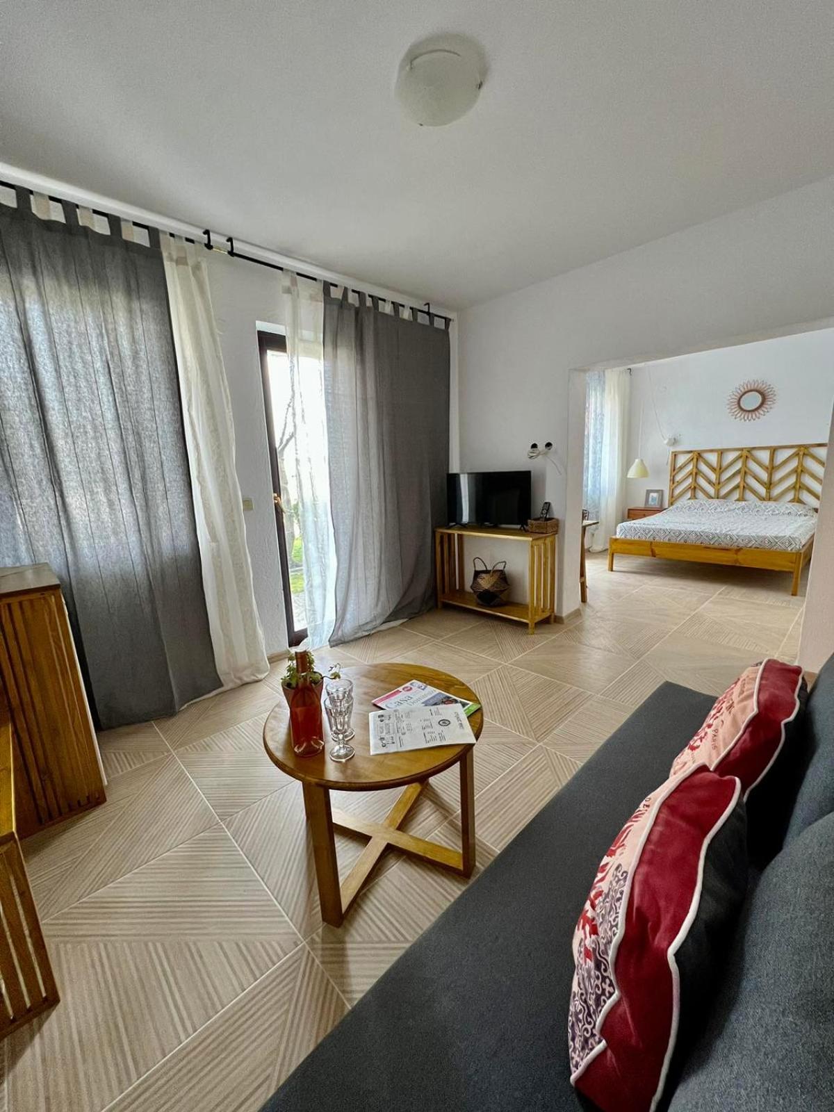 Hotel Casa Domingo à Sinemoretz Extérieur photo